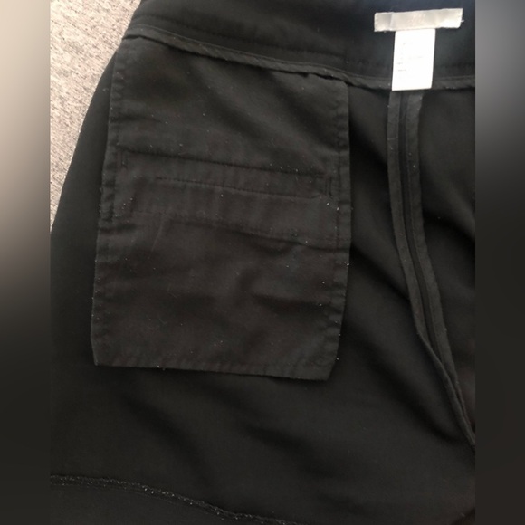 H&M Women’s Shorts - Picture 7 of 8